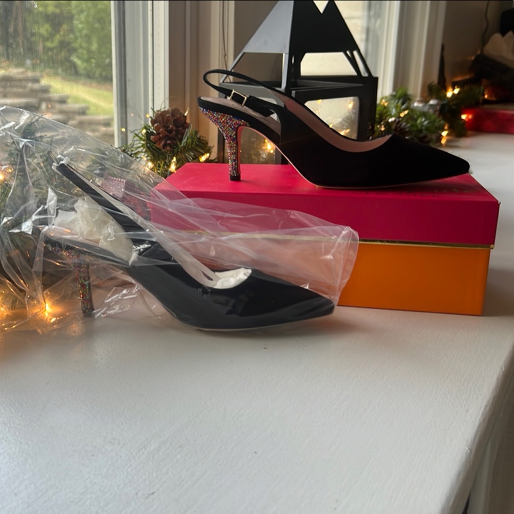 Kate Spade Black High Heels with Stiletto Heel and Patent Leather Finish